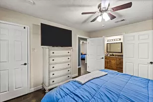 3201 Avenue F, Dickinson, TX 77539 - Photo 15