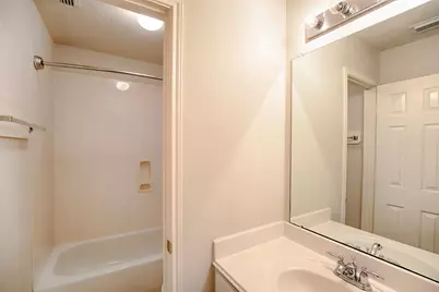 876 Schooner Cove Lane, League City, TX 77573 - Photo 25