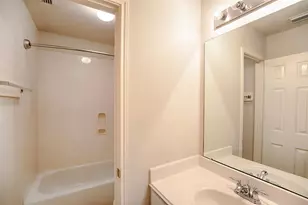 876 Schooner Cove Ln, League City, TX 77573 - Photo 25