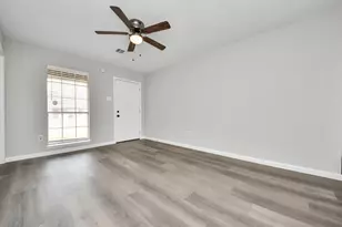 4114 Fairgreen Ln, Houston, TX 77047 - Photo 11