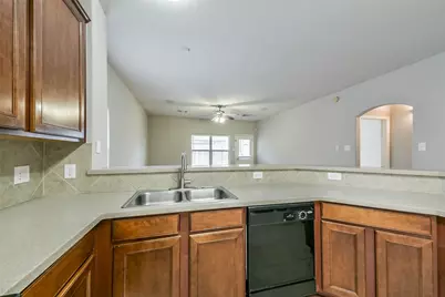 1219 Colonial Manor Drive, Katy, TX 77493 - Photo 13