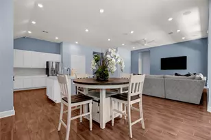 13235 Westmont Heights Ln, Houston, TX 77044 - Photo 11