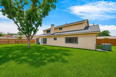9110 Vickijohn Drive, Houston, TX 77031 - Photo 27