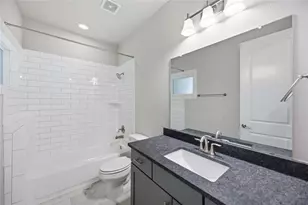 420 W 28th St, Houston, TX 77008 - Photo 15