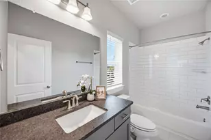 420 W 28th St, Houston, TX 77008 - Photo 19