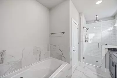 420 W 28th Street #B, Houston, TX 77008 - Photo 23
