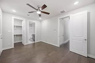 420 W 28th St, Houston, TX 77008 - Photo 13