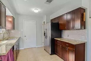 4905 Woodway Ave, Rosenberg, TX 77471 - Photo 11