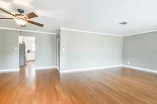 4615 Braeburn Dr, Bellaire, TX 77401 - Photo 3