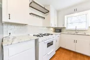 4615 Braeburn Dr, Bellaire, TX 77401 - Photo 11