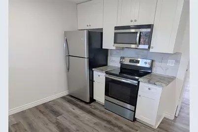 2101 Fountain View Drive #76, Houston, TX 77057 - Photo 9