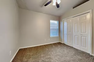 4631 Croker Ridge Rd, Houston, TX 77053 - Photo 15