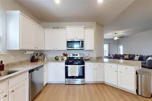 14111 Mainmast Dr, Santa Fe, TX 77510 - Photo 13