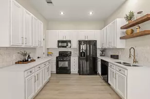 917 Sweet Pine Dr, Katy, TX 77450 - Photo 13