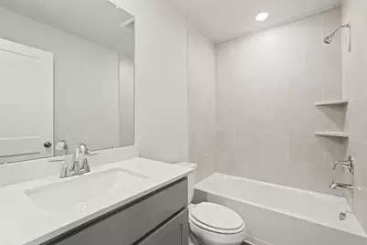 110 Water Grass Trail, Clute, TX 77531 - Photo 17