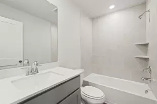 110 Water Grass Trl, Clute, TX 77531 - Photo 17