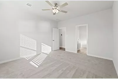 110 Water Grass Trail, Clute, TX 77531 - Photo 11