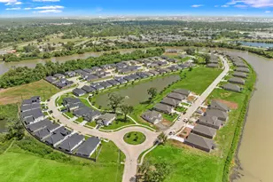 110 Water Grass Trl, Clute, TX 77531 - Photo 35