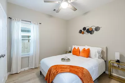4661 Clover Street #A, Houston, TX 77051 - Photo 15