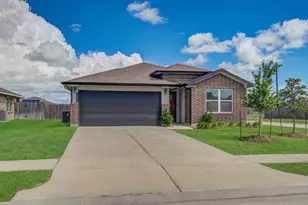 14543 Rain Tree Dr, Baytown, TX 77523 - Photo 3