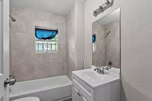 5103 New Orleans St, Houston, TX 77020 - Photo 13