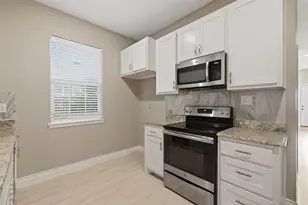 1306 S Austin, Brenham, TX 77833 - Photo 5