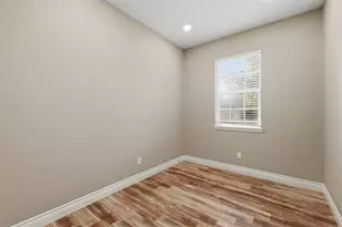 1306 S Austin, Brenham, TX 77833 - Photo 7