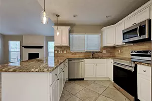 41 Kittiwake Ct, The Woodlands, TX 77380 - Photo 5