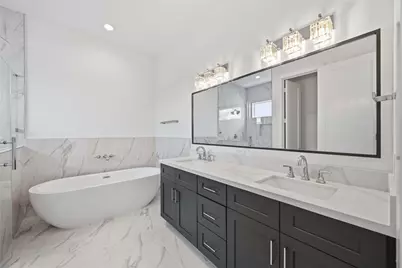 1110 Peden Street #B, Houston, TX 77006 - Photo 7