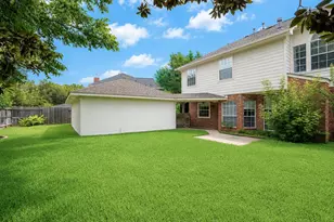 2010 Claire Ct, Sugar Land, TX 77478 - Photo 29