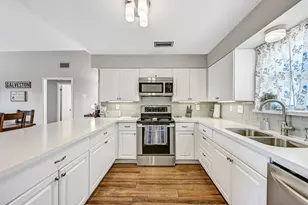 21600 Zachary Dr, Galveston, TX 77554 - Photo 15