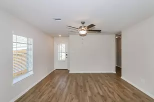 7542 Tipton Meadow Way, Richmond, TX 77469 - Photo 3