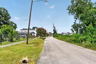 4421 Noble St, Houston, TX 77020 - Photo 27