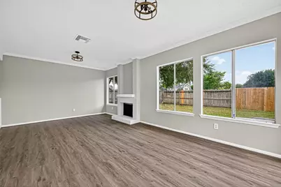 12623 S Dairy Ashford Road, Houston, TX 77099 - Photo 29