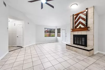 11014 Landsbury Court, Houston, TX 77099 - Photo 9