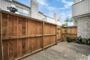 3800 Tanglewilde St, Houston, TX 77063 - Photo 25