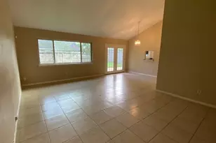 16447 Brookford Dr, Houston, TX 77059 - Photo 9