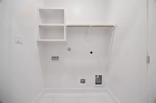 2812 Mills St, Houston, TX 77026 - Photo 13