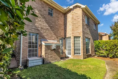 2819 Briarhurst Park, Houston, TX 77057 - Photo 31