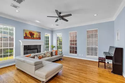 2819 Briarhurst Park, Houston, TX 77057 - Photo 5