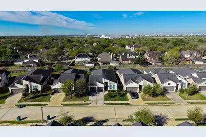 13226 James Terrace Lane, Houston, TX 77059 - Photo 41