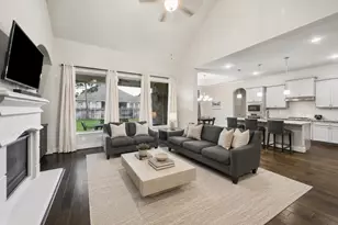 32034 Eagle Nest Ln, Conroe, TX 77385 - Photo 9