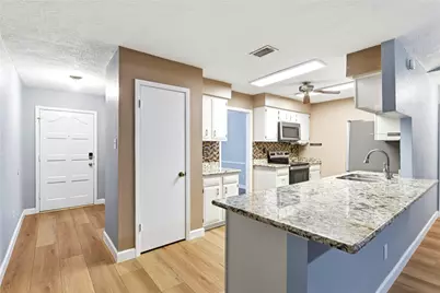 6009 Leafwood Circle, League City, TX 77573 - Photo 13