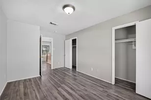 9711 Sutton Meadows Ct, Houston, TX 77086 - Photo 21