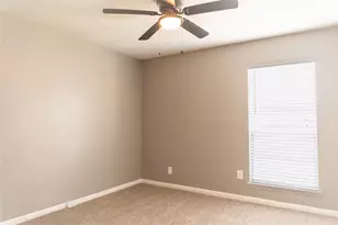 10734 Bexley Dr, Houston, TX 77099 - Photo 11