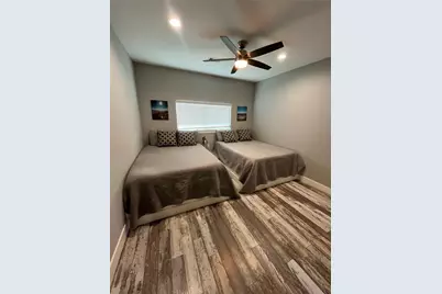982 Driftwood Drive, Crystal Beach, TX 77650 - Photo 9