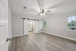 379 Rose Ln, Orange, TX 77632 - Photo 13