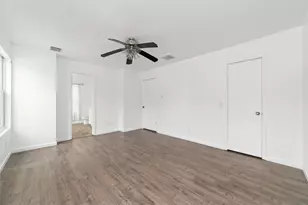 10106 Farrell Dr, Houston, TX 77070 - Photo 15