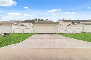 10106 Farrell Dr, Houston, TX 77070 - Photo 21
