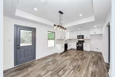 705 Road 3371A, Cleveland, TX 77327 - Photo 9